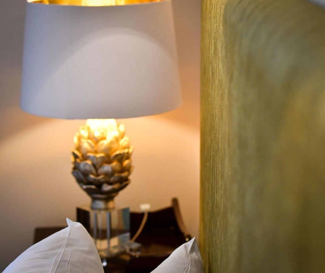 The Clink Boutique Hotel คาร์โลว์ ภายนอก รูปภาพ